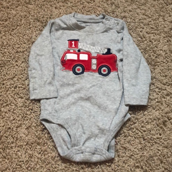 Set of four long sleeve 6 month onesies - Picture 9 of 9
